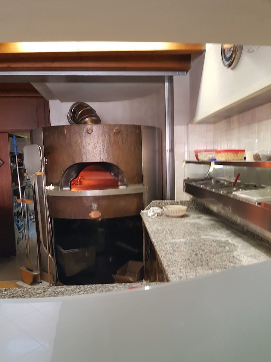 Pizzeria Grotta Azzurra-4